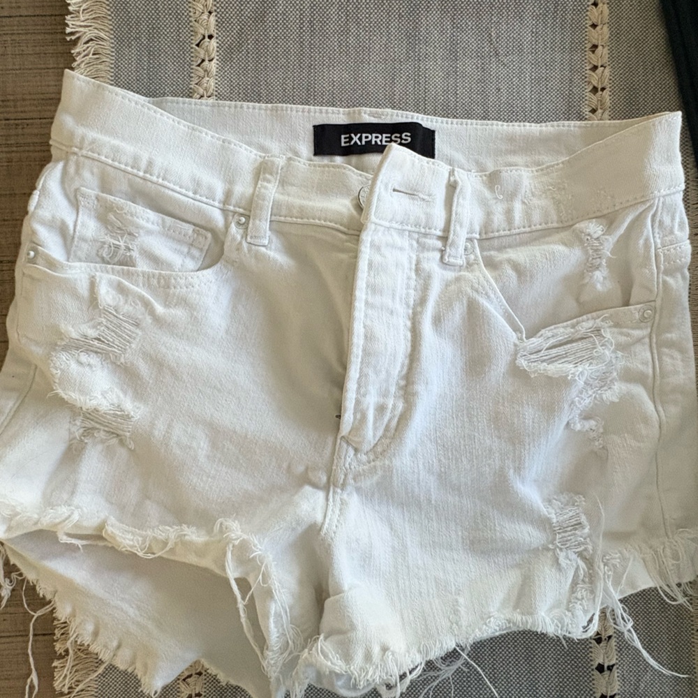 Express Women's Distressed White Jean Shorts